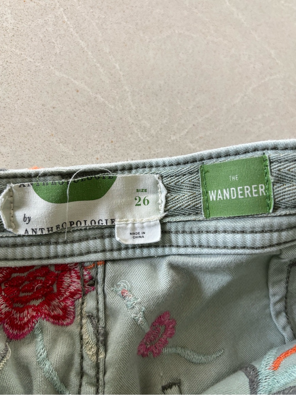 Anthropologie Pilcro Wanderer Embroidered Floral Cargo Pant Sage Pink Size 26 - Picture 7 of 14